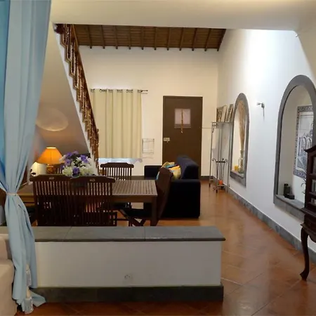 Holiday home Em Canto De Santa Clara *