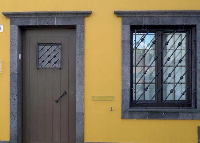 Em Canto De Santa Clara *