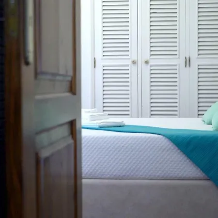 Em Canto De Santa Clara Tatil Evi Ponta Delgada